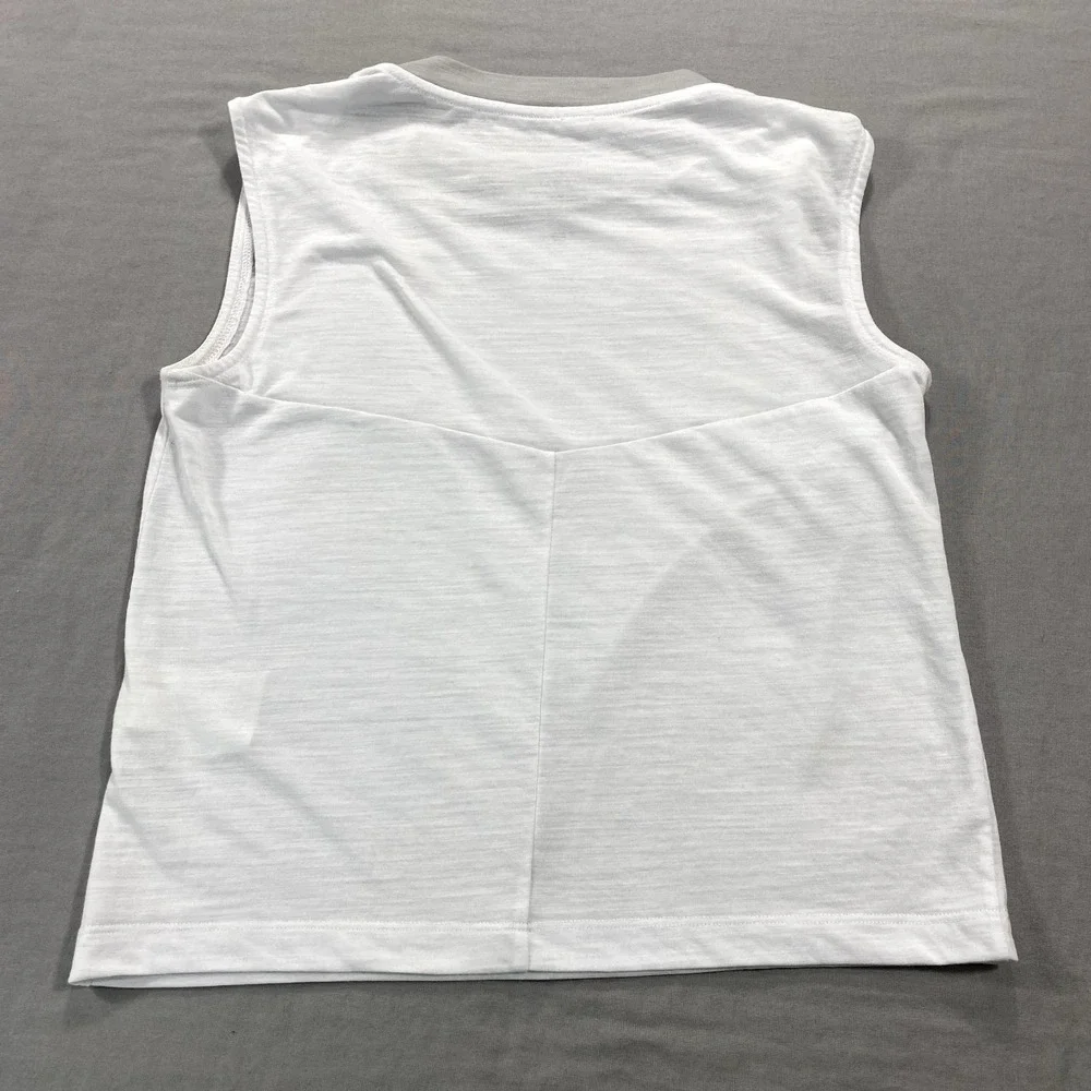 Nike Yoga Girls Tank Top Shirt Youth Medium White‎ Dri-Fit Lightweight Girls